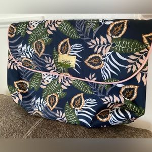 NWT! Travel cosmetic- toiletries organizer bag